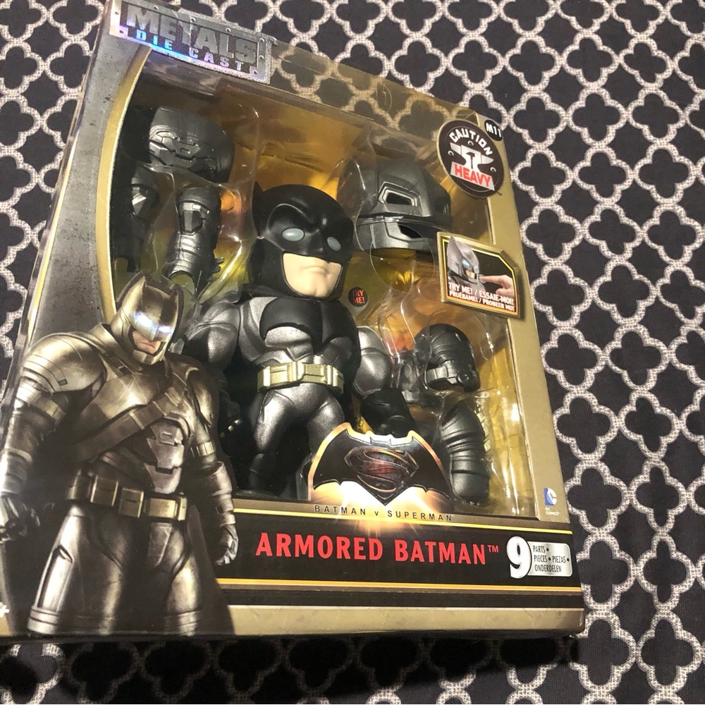 Batman v Superman METALS Die Cast ARMORED 6” BATMAN Action Figure Jada 2015 NEW